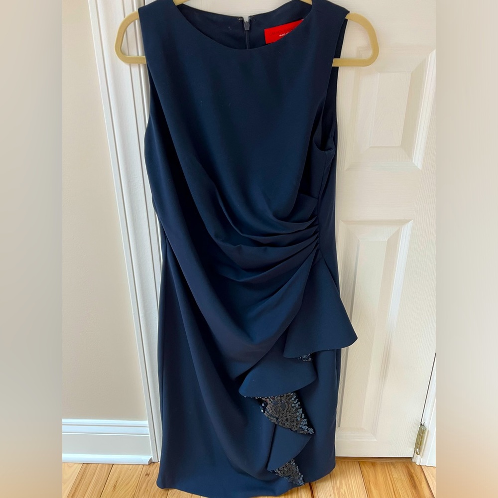 Carmen Marc Valvo Infusion, cocktail/formal, Navy, Sleeveless Dress Size 12